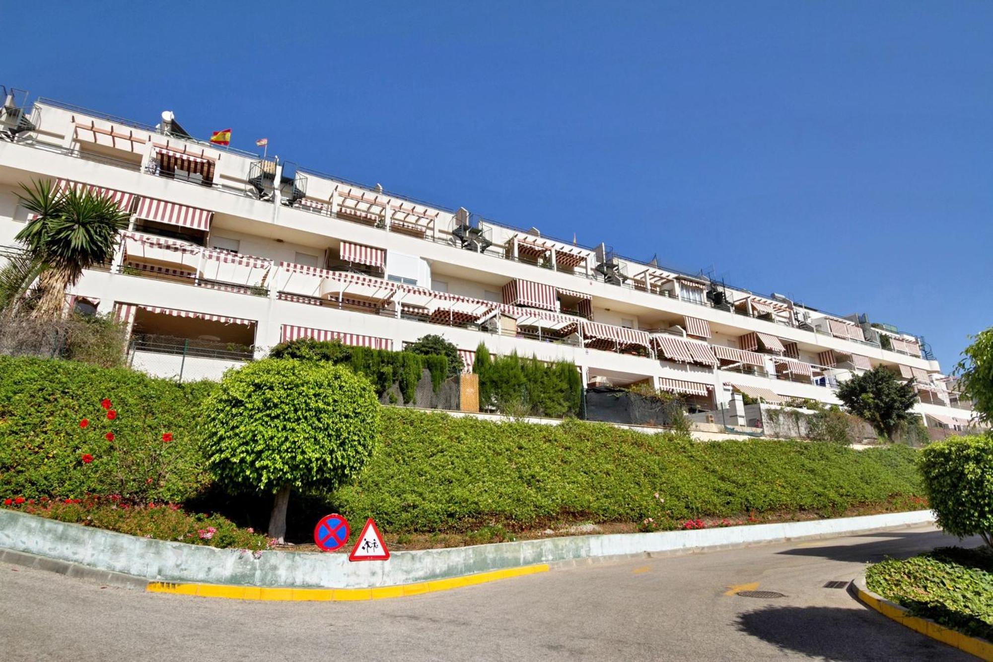 Del Parque Flats - Golf & Beach Terrace Malaga Bagian luar foto